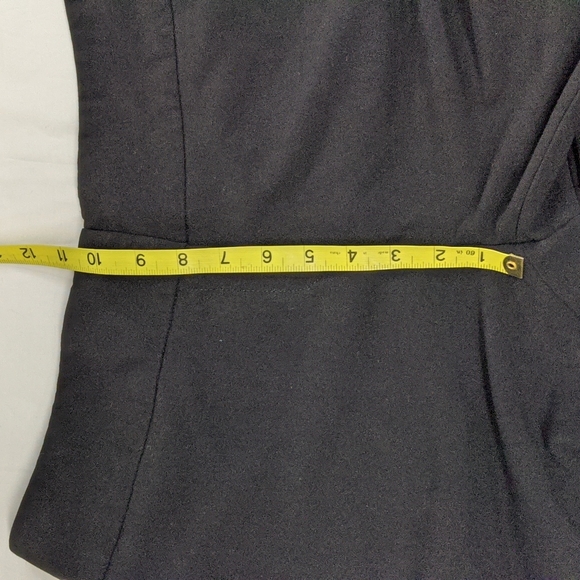 Kenneth Cole 12 short pants - Picture 4 of 8